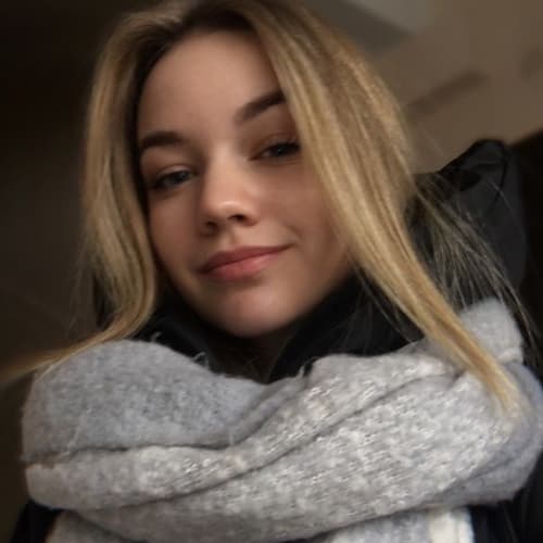 Эмма Казакова